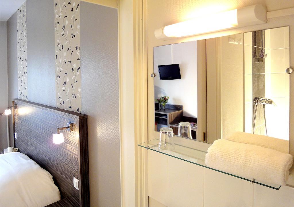 Hotel Les Pecheurs Lorient Bilik gambar